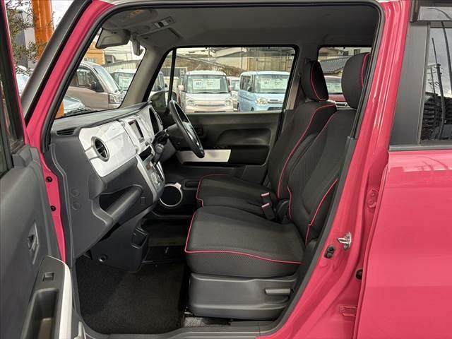 ハスラー G 車検整備付 禁煙 2トーン レーダーブレーキ ナビ DVD BT シートヒーター スマートキー Aストップ 電格ミラー ETC Pスタート 横滑り防止 Pガラス マットバイザー レベライザー(18枚目)