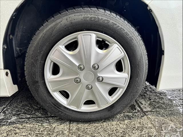 ノア Ｘ　禁煙車　電動スライドドア　クルコン　ディスプレイオーディオ　バックモニター　カープレイ　ブルートゥース　レーン逸脱　ＬＥＤオートライト　横滑り防止　Ｒサンシェード　Ｐガラス　Ａエアコン　シートリフター（42枚目）