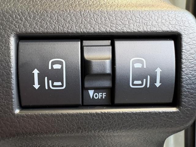 スペーシアカスタム ハイブリッドＸＳターボ　禁煙　９型ナビ　全方位　フルセグ　ツートン　ＢＴ　両電スラ　クルコン　ステリモ　ＨＵＤ　パドルシフト　Ａライト　ＬＥＤ　フォグ　オットマン　シートヒーター　ハーフレザー　マットバイザー　ステアヒーター（4枚目）