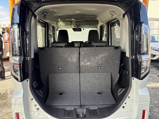 スペーシアカスタム ハイブリッドＸＳターボ　禁煙　９型ナビ　全方位　フルセグ　ツートン　ＢＴ　両電スラ　クルコン　ステリモ　ＨＵＤ　パドルシフト　Ａライト　ＬＥＤ　フォグ　オットマン　シートヒーター　ハーフレザー　マットバイザー　ステアヒーター（20枚目）