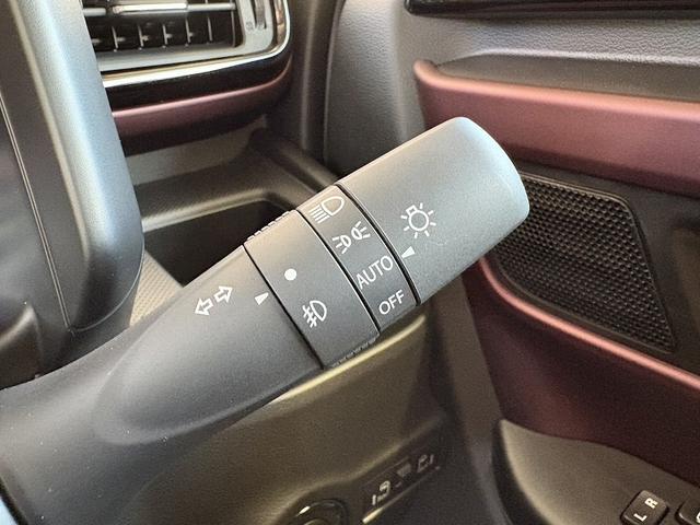 スペーシアカスタム ハイブリッドＸＳターボ　禁煙　９型ナビ　全方位　フルセグ　ツートン　ＢＴ　両電スラ　クルコン　ステリモ　ＨＵＤ　パドルシフト　Ａライト　ＬＥＤ　フォグ　オットマン　シートヒーター　ハーフレザー　マットバイザー　ステアヒーター（30枚目）