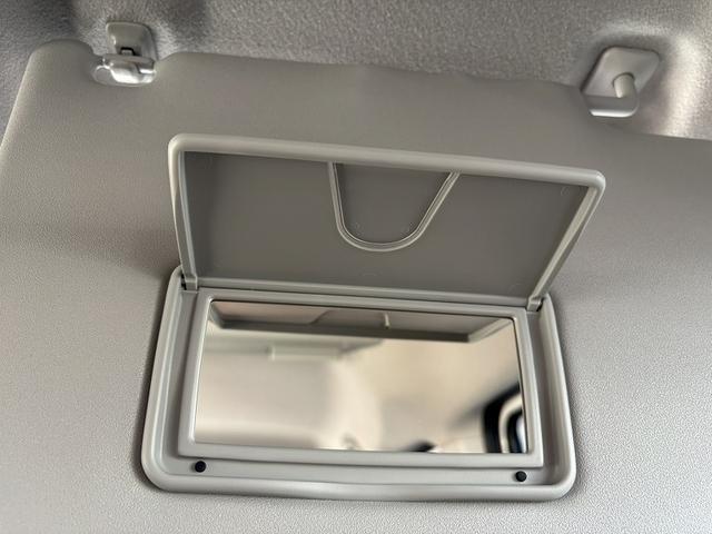 スペーシアカスタム ハイブリッドＸＳターボ　禁煙　９型ナビ　全方位　フルセグ　ツートン　ＢＴ　両電スラ　クルコン　ステリモ　ＨＵＤ　パドルシフト　Ａライト　ＬＥＤ　フォグ　オットマン　シートヒーター　ハーフレザー　マットバイザー　ステアヒーター（36枚目）