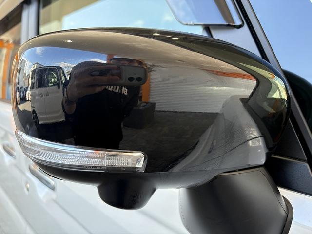 スペーシアカスタム ハイブリッドＸＳターボ　禁煙　９型ナビ　全方位　フルセグ　ツートン　ＢＴ　両電スラ　クルコン　ステリモ　ＨＵＤ　パドルシフト　Ａライト　ＬＥＤ　フォグ　オットマン　シートヒーター　ハーフレザー　マットバイザー　ステアヒーター（42枚目）