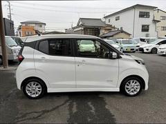 販売車両などは、ありのままのコンディションを正直に公開させて頂きます。 4