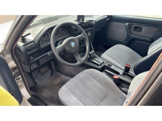 ３シリーズ ３２５ｉ（7枚目）