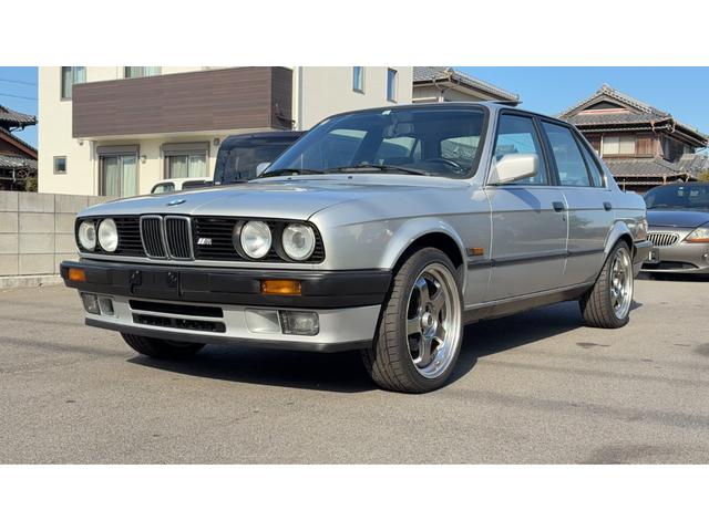 ３シリーズ ３２５ｉ（9枚目）