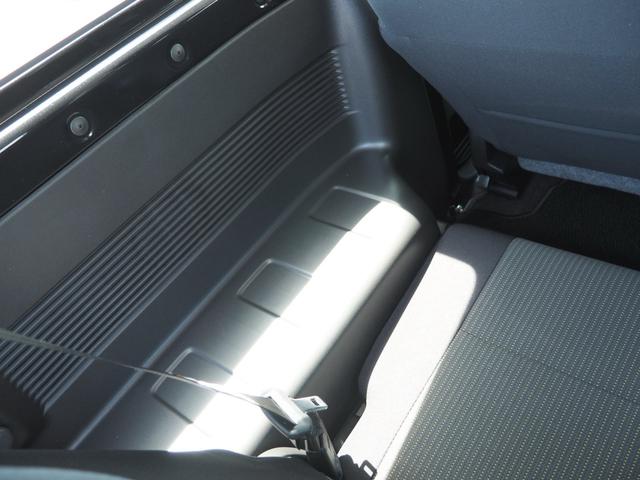 ジムニー ＸＣ　届出済未使用車　ブルーイッシュブラックパール　ドアバイザー　フロアマット　社外グリル　社外ホイール　オープンカントリー　パワステ　パワーウィンドゥ　シートヒーター　オートライト　パーキングセンサー（28枚目）