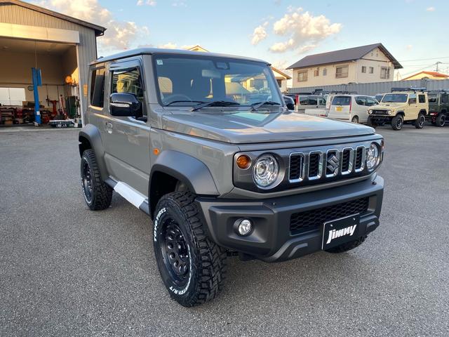 ジムニーシエラ JC 登録済未使用車 1インチリフトアップ 社外ホイール オープンカントリー 4WD スズキセーフティサポート シートヒーター クルーズコントロール オートライト エアコン パワステ スマートキー(3枚目)