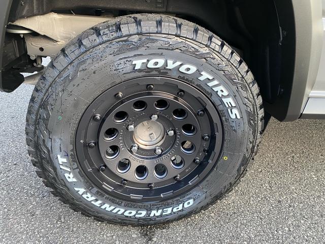 ジムニーシエラ JC 登録済未使用車 1インチリフトアップ 社外ホイール オープンカントリー 4WD スズキセーフティサポート シートヒーター クルーズコントロール オートライト エアコン パワステ スマートキー(11枚目)