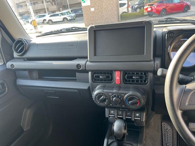 ジムニー ＸＧ　ジャングルグリーン　エアコン　パワステ　パワーウィンドウ　デュアルセンサーブレーキサポート　衝突安全ボディ　セーフティサポート　４ＷＤ（19枚目）