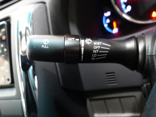 250G リラックスセレクション 新品タナベ車高調・新品19AW・新品タイヤ・新品シートカバー・流れるウィンカー・新品G´sバンパー・純正ナビ・HDD・TV・ブルートゥース・CD/DVD・FM/AM・AUX・SD再生・ETC・Bカメラ(19枚目)