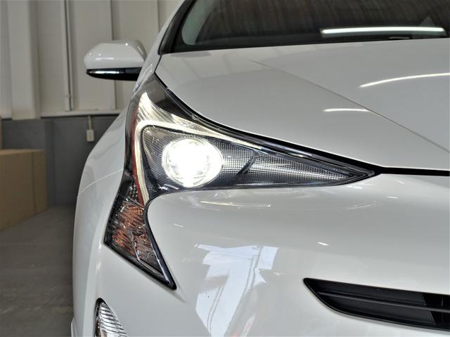 S トヨタセーフティーセンス・新品車高調・新品19AW・新品タイヤ・新品シートカバー・フルエアロ・LEDフォグ・安全ブレーキ・レーンキープ・純正ナビ・ブルートゥース・TV・Bカメラ・ETC・オートクルーズ(32枚目)
