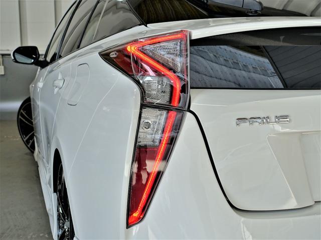 S トヨタセーフティーセンス・新品車高調・新品19AW・新品タイヤ・新品シートカバー・フルエアロ・LEDフォグ・安全ブレーキ・レーンキープ・純正ナビ・ブルートゥース・TV・Bカメラ・ETC・オートクルーズ(36枚目)