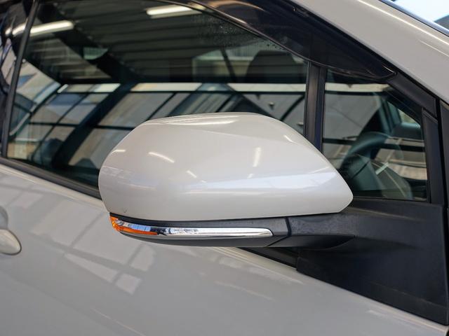 S トヨタセーフティーセンス・新品車高調・新品19AW・新品タイヤ・新品シートカバー・純正9インチナビ・ブルートゥース・フルセグ・CD/DVD・FM/AM・SD再生・バックカメラ・ビルトインETC・安ブレ(33枚目)