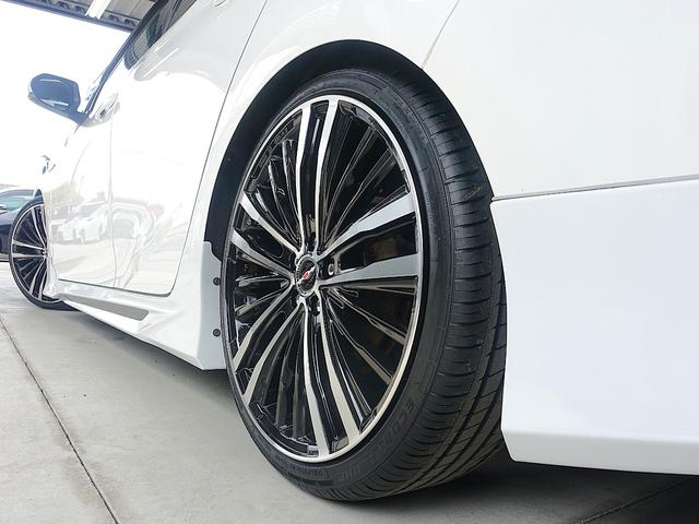 プリウス Ｓ　ＴＳＳ・新品車高調・新品１９ＡＷ・新品タイヤ・新品シートカバー・新品コンビハンドル・フルエアロ・ＬＥＤアクセサリランプ・ケンウッドナビ・ブルートゥース・Ｂカメ・ＥＴＣ・安ブレ・クルコン・コーナーセンサ（18枚目）