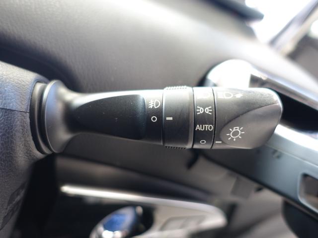 TOYOTA PRIUS S SAFETY PLUS