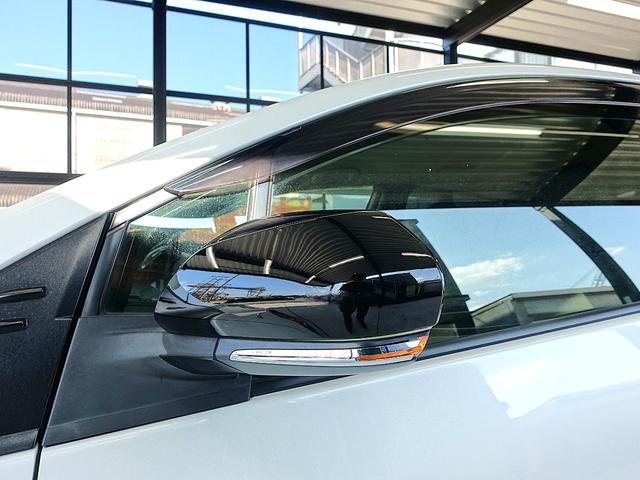 TOYOTA PRIUS S SAFETY PLUS