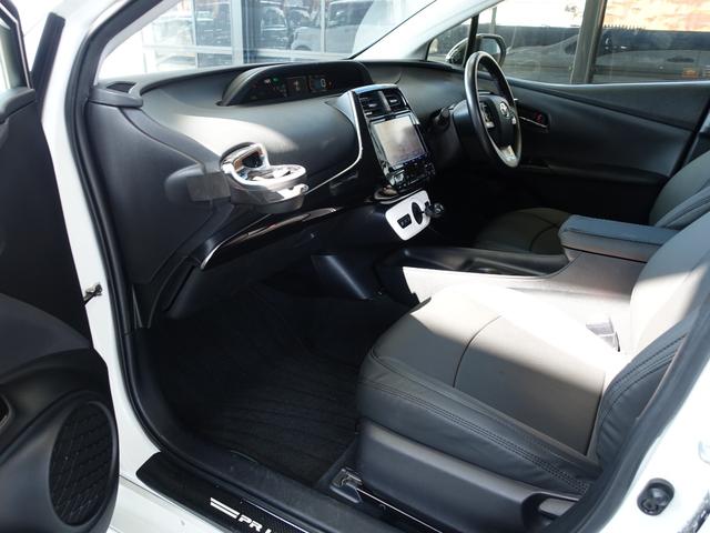 TOYOTA PRIUS S SAFETY PLUS