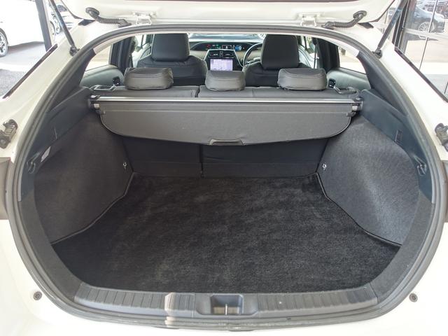 TOYOTA PRIUS S SAFETY PLUS