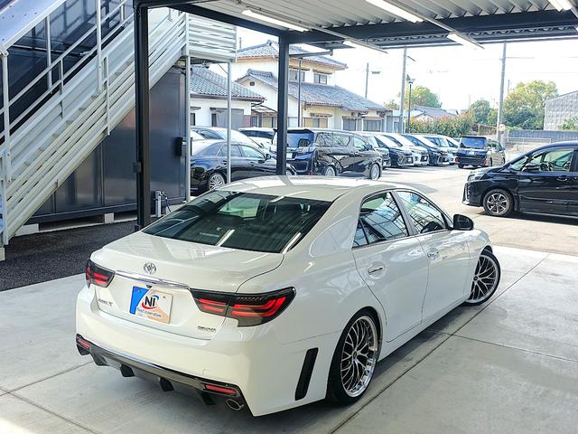 マークＸ ２５０Ｇ　リラックスセレクション　新品タナベ車高調・新品１９インチアルミホイール・新品タイヤ・新品Ｇｓバンパー・新品シートカバー・新品アイラインヘッド・新品スモークテール・シーケンシャルウィンカー・純正ナビ・ＴＶ・パワーシート・ＥＴＣ（7枚目）