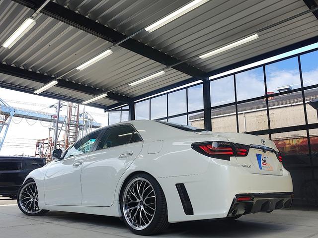 マークＸ ２５０Ｇ　リラックスセレクション　新品タナベ車高調・新品１９インチアルミホイール・新品タイヤ・新品Ｇｓバンパー・新品シートカバー・新品アイラインヘッド・新品スモークテール・シーケンシャルウィンカー・純正ナビ・ＴＶ・パワーシート・ＥＴＣ（14枚目）