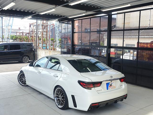 マークＸ ２５０Ｇ　リラックスセレクション　新品タナベ車高調・新品１９インチアルミホイール・新品タイヤ・新品Ｇｓバンパー・新品シートカバー・新品アイラインヘッド・新品スモークテール・シーケンシャルウィンカー・純正ナビ・ＴＶ・パワーシート・ＥＴＣ（15枚目）