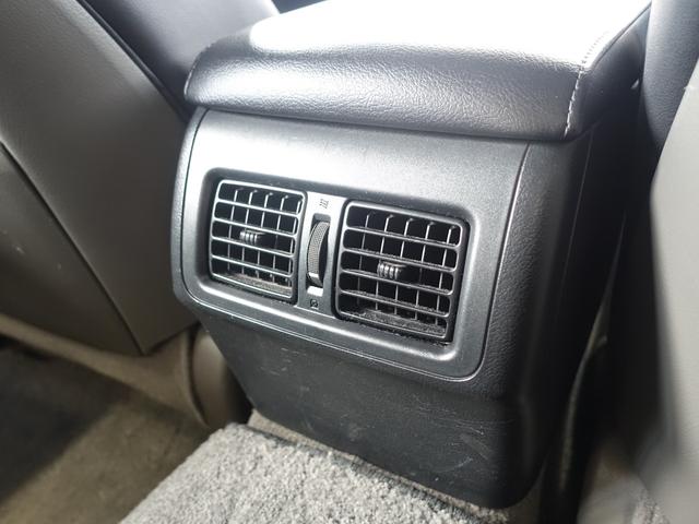 マークＸ ２５０Ｇ　リラックスセレクション　新品タナベ車高調・新品１９インチアルミホイール・新品タイヤ・新品Ｇｓバンパー・新品シートカバー・新品アイラインヘッド・新品スモークテール・シーケンシャルウィンカー・純正ナビ・ＴＶ・パワーシート・ＥＴＣ（62枚目）