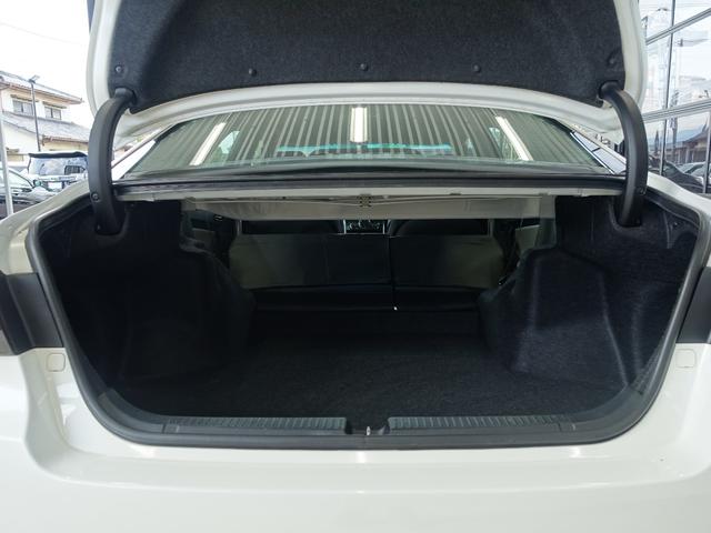 マークＸ ２５０Ｇ　リラックスセレクション　新品タナベ車高調・新品１９インチアルミホイール・新品タイヤ・新品Ｇｓバンパー・新品シートカバー・新品アイラインヘッド・新品スモークテール・シーケンシャルウィンカー・純正ナビ・ＴＶ・パワーシート・ＥＴＣ（66枚目）