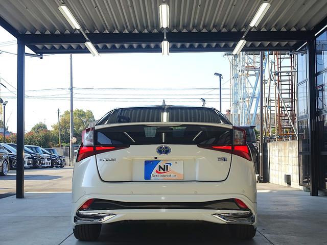 プリウス Ｓ　セーフティセンス・新品車高調・新品１９ＡＷ・新品タイヤ・新品シートカバー・新品アクセサリランプ・フルエアロ・純正ナビ・ブルートゥース・バックカメラ・ＥＴＣ・クルコン・スペアタイヤ・クリアランスソナー・（44枚目）