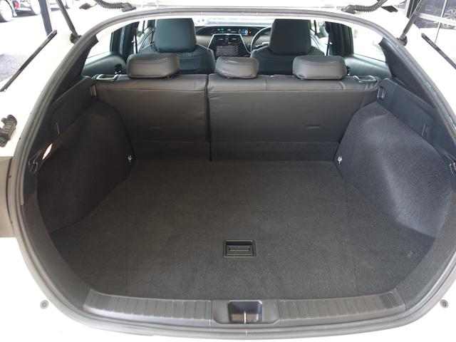 プリウス Ｓ　セーフティセンス・新品車高調・新品１９ＡＷ・新品タイヤ・新品シートカバー・新品アクセサリランプ・フルエアロ・純正ナビ・ブルートゥース・バックカメラ・ＥＴＣ・クルコン・スペアタイヤ・クリアランスソナー・（64枚目）