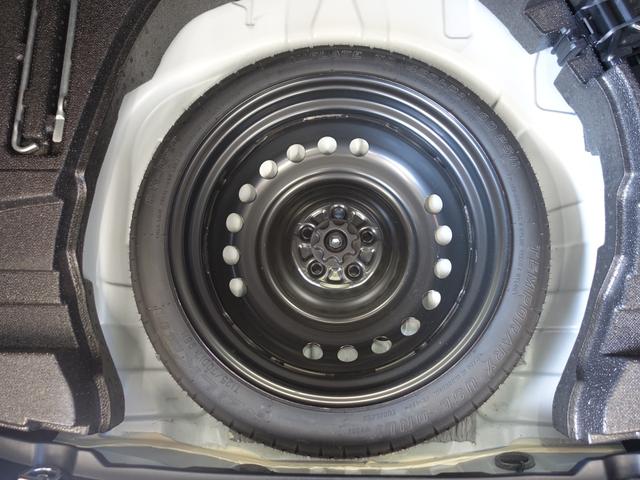 プリウス Ｓ　セーフティセンス・新品車高調・新品１９ＡＷ・新品タイヤ・新品シートカバー・新品アクセサリランプ・フルエアロ・純正ナビ・ブルートゥース・バックカメラ・ＥＴＣ・クルコン・スペアタイヤ・クリアランスソナー・（66枚目）