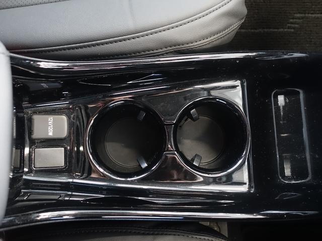 プリウス Ｓセーフティプラス　セーフティセンス・新品車高調・新品１９ＡＷ・新品タイヤ・新品シートカバー・フルエアロ・クリアランスソナー・純正ナビ・ブルートゥース・ＴＶ・バックカメラ・クルコン・オートマチックハイビーム・スペアタイヤ（31枚目）