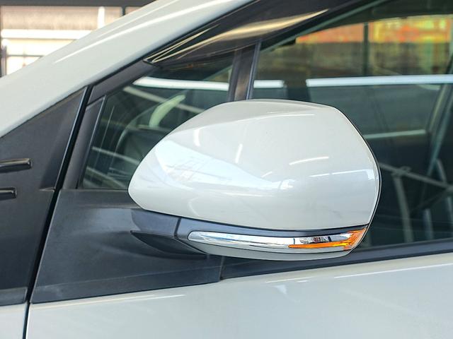 プリウス Ｓセーフティプラス　セーフティセンス・新品車高調・新品１９ＡＷ・新品タイヤ・新品シートカバー・フルエアロ・クリアランスソナー・純正ナビ・ブルートゥース・ＴＶ・バックカメラ・クルコン・オートマチックハイビーム・スペアタイヤ（42枚目）