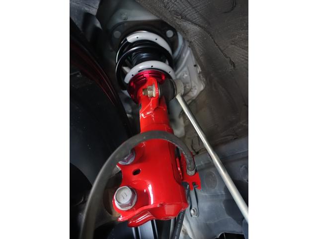 プリウス Ｓセーフティプラス　セーフティセンス・新品車高調・新品１９ＡＷ・新品タイヤ・新品シートカバー・フルエアロ・クリアランスソナー・純正ナビ・ブルートゥース・ＴＶ・バックカメラ・クルコン・オートマチックハイビーム・スペアタイヤ（43枚目）