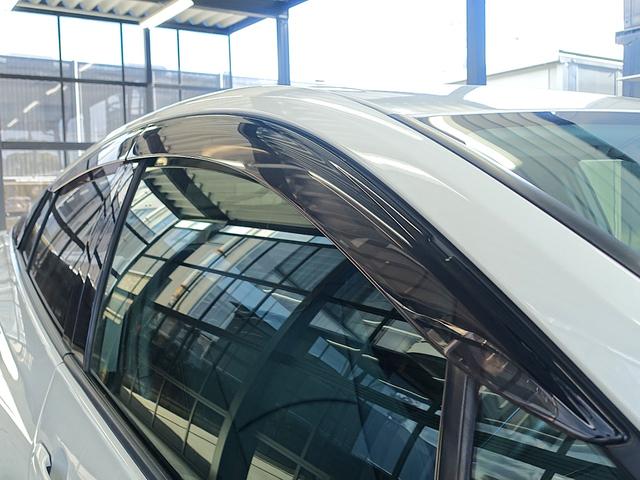 プリウス Ｓセーフティプラス　セーフティセンス・新品車高調・新品１９ＡＷ・新品タイヤ・新品シートカバー・フルエアロ・クリアランスソナー・純正ナビ・ブルートゥース・ＴＶ・バックカメラ・クルコン・オートマチックハイビーム・スペアタイヤ（50枚目）