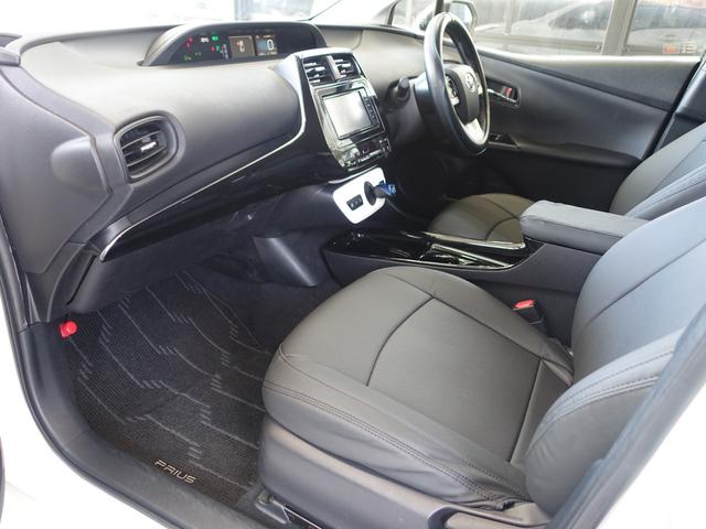 プリウス Ｓセーフティプラス　セーフティセンス・新品車高調・新品１９ＡＷ・新品タイヤ・新品シートカバー・フルエアロ・クリアランスソナー・純正ナビ・ブルートゥース・ＴＶ・バックカメラ・クルコン・オートマチックハイビーム・スペアタイヤ（58枚目）