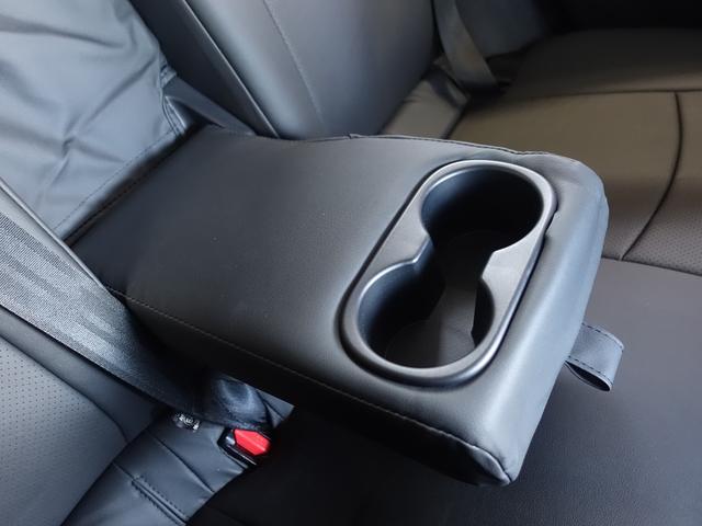 プリウス Ｓセーフティプラス　セーフティセンス・新品車高調・新品１９ＡＷ・新品タイヤ・新品シートカバー・フルエアロ・クリアランスソナー・純正ナビ・ブルートゥース・ＴＶ・バックカメラ・クルコン・オートマチックハイビーム・スペアタイヤ（65枚目）