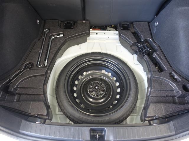 プリウス Ｓセーフティプラス　セーフティセンス・新品車高調・新品１９ＡＷ・新品タイヤ・新品シートカバー・フルエアロ・クリアランスソナー・純正ナビ・ブルートゥース・ＴＶ・バックカメラ・クルコン・オートマチックハイビーム・スペアタイヤ（67枚目）