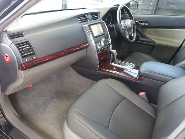 マークX 250G リラックスセレクション 新品車高調・新品19AW・新品タイヤ・新品Gsフロントバンパー・新品シートカバー・新品ヘッドライト&テール・流星ウィンカー・カロッツェリアナビ・ブルートゥース・フルセグ・フロントパワーシート・ETC・(55枚目)