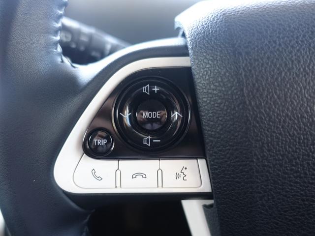 プリウス Sセーフティプラス TSS・TRDエアロVer2・新品車高調・新品19AW・新品タイヤ・新品黒革調シートカバー・クリアランスソナー・純正ナビ・ブルートゥース・TV・バックカメラ・クルコン・HUD・ドラレコ・スペアタイヤ・(20枚目)