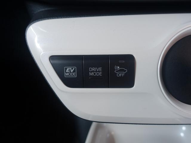 プリウス Sセーフティプラス TSS・TRDエアロVer2・新品車高調・新品19AW・新品タイヤ・新品黒革調シートカバー・クリアランスソナー・純正ナビ・ブルートゥース・TV・バックカメラ・クルコン・HUD・ドラレコ・スペアタイヤ・(33枚目)