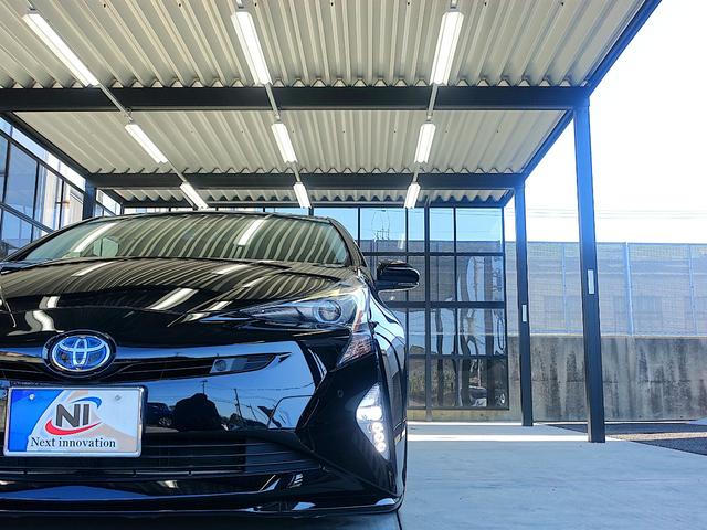 プリウス Sセーフティプラス TSS・TRDエアロVer2・新品車高調・新品19AW・新品タイヤ・新品黒革調シートカバー・クリアランスソナー・純正ナビ・ブルートゥース・TV・バックカメラ・クルコン・HUD・ドラレコ・スペアタイヤ・(41枚目)