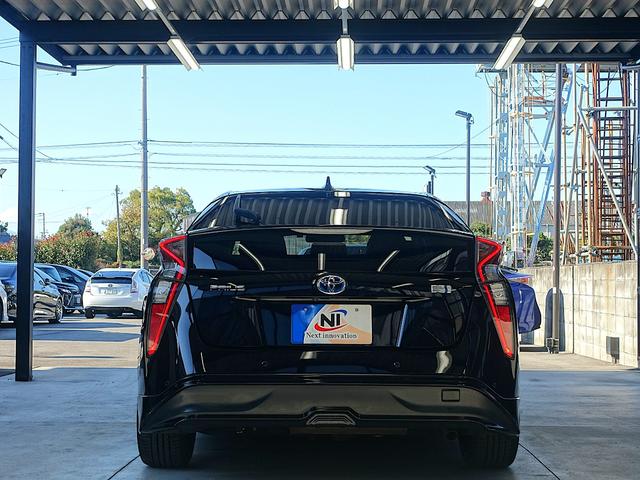 プリウス Sセーフティプラス TSS・TRDエアロVer2・新品車高調・新品19AW・新品タイヤ・新品黒革調シートカバー・クリアランスソナー・純正ナビ・ブルートゥース・TV・バックカメラ・クルコン・HUD・ドラレコ・スペアタイヤ・(47枚目)