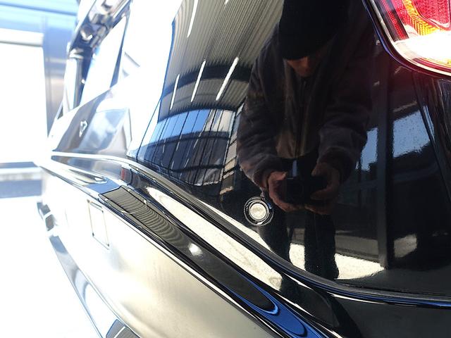 プリウス Sセーフティプラス TSS・TRDエアロVer2・新品車高調・新品19AW・新品タイヤ・新品黒革調シートカバー・クリアランスソナー・純正ナビ・ブルートゥース・TV・バックカメラ・クルコン・HUD・ドラレコ・スペアタイヤ・(52枚目)