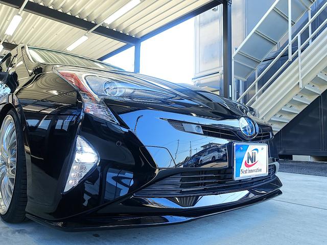 プリウス Sセーフティプラス TSS・TRDエアロVer2・新品車高調・新品19AW・新品タイヤ・新品黒革調シートカバー・クリアランスソナー・純正ナビ・ブルートゥース・TV・バックカメラ・クルコン・HUD・ドラレコ・スペアタイヤ・(53枚目)