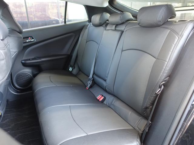 プリウス Sセーフティプラス TSS・TRDエアロVer2・新品車高調・新品19AW・新品タイヤ・新品黒革調シートカバー・クリアランスソナー・純正ナビ・ブルートゥース・TV・バックカメラ・クルコン・HUD・ドラレコ・スペアタイヤ・(62枚目)