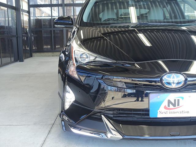 プリウス A 新品車高調・新品19AW・新品タイヤ・白革調シートカバー・フルエアロ・9型ナビ・ブルートゥース・TV・バックカメラ・ETC・コンビハンドル・クルコン・BSM・HUD・クリアランスソナー・スペアタイヤ・(43枚目)