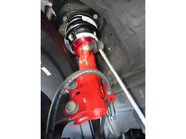 プリウス A 新品車高調・新品19AW・新品タイヤ・白革調シートカバー・フルエアロ・9型ナビ・ブルートゥース・TV・バックカメラ・ETC・コンビハンドル・クルコン・BSM・HUD・クリアランスソナー・スペアタイヤ・(50枚目)