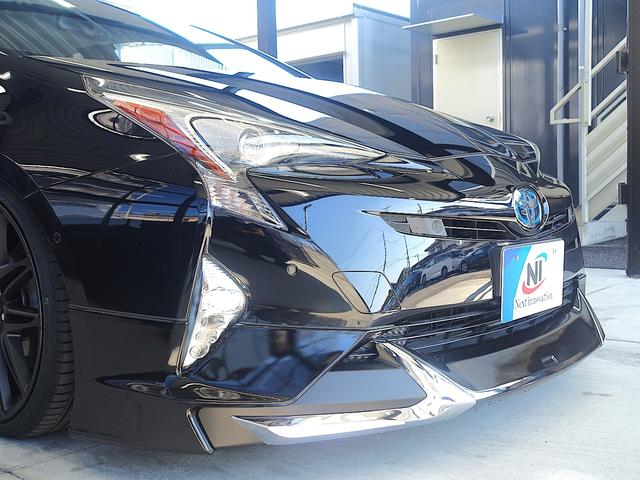 プリウス A 新品車高調・新品19AW・新品タイヤ・白革調シートカバー・フルエアロ・9型ナビ・ブルートゥース・TV・バックカメラ・ETC・コンビハンドル・クルコン・BSM・HUD・クリアランスソナー・スペアタイヤ・(59枚目)