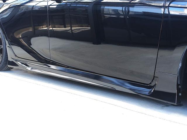 プリウス A 新品車高調・新品19AW・新品タイヤ・白革調シートカバー・フルエアロ・9型ナビ・ブルートゥース・TV・バックカメラ・ETC・コンビハンドル・クルコン・BSM・HUD・クリアランスソナー・スペアタイヤ・(60枚目)